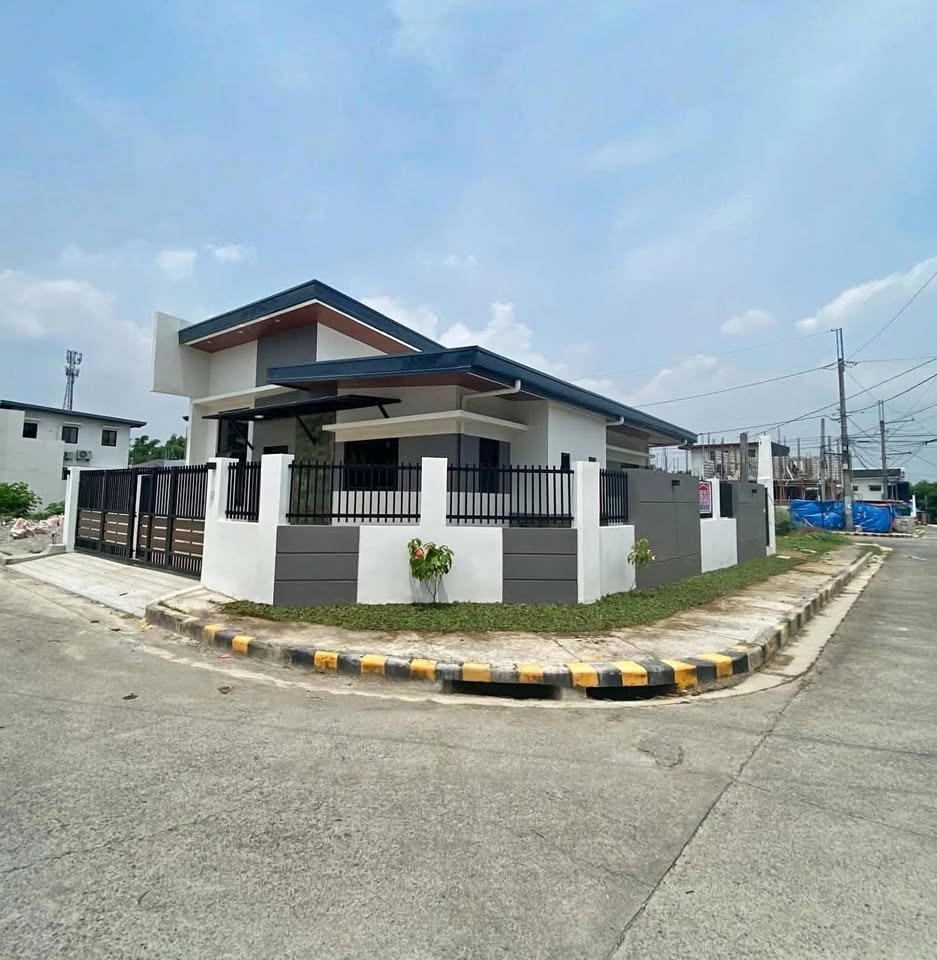 (Category: ) located in . Submitted by kiersantos.integrityrealty (Listing ID 1468349399, Image 1). Description: .
