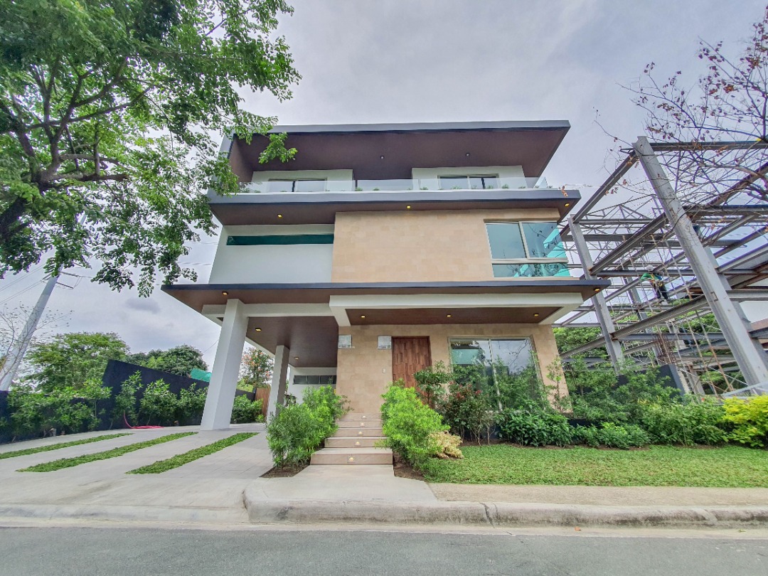 (Category: ) located in . Submitted by melissacanapi.theleadrealty (Listing ID 1468306617, Image 1). Description: .