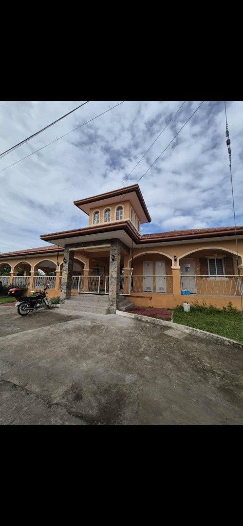 HOUSE FOR RENT BUCANDALA4 IMUS (Category: Announcements) located in Cebu City. Submitted by jerilmuy46712 (Listing ID 1468311932, Image 3). Description: P13k MONTHLY ONE MONTH ADVANCE EN DEPOSIT OWN WATER EN ELECTRICITY 2 ROOMS 1 CR TILES FLOORING LIVING EN DINING AREA SMALL FAMILY 1 TO 2 PETS ALLOWED 5K CASHBOND PM IF YOUR INTERESTED .