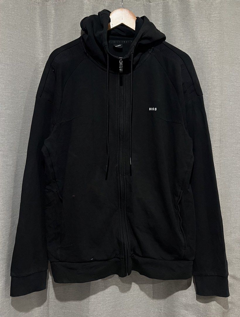 Hugo Bosw Fullzip! (Category: Coats, Jackets and Outerwear) located in General Trias. Submitted by luxfinds2019 (Listing ID 1468313508, Image 2). Description: Hugo boss full zip hoodie! 799 shipped only Black Xl 23by28 Excellent condition pa May paint lng sa see pic kaya sa laba Loc laguna Pm.