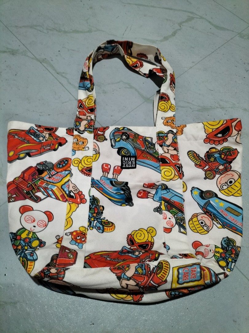 Hysteric Glamour Tote Bag (Category: Luxury Bags & Wallets) located in Aloran. Submitted by thrift_hunter73 (Listing ID 1468408470, Image 1). Description: Hysteric Glamour Tote Bag.