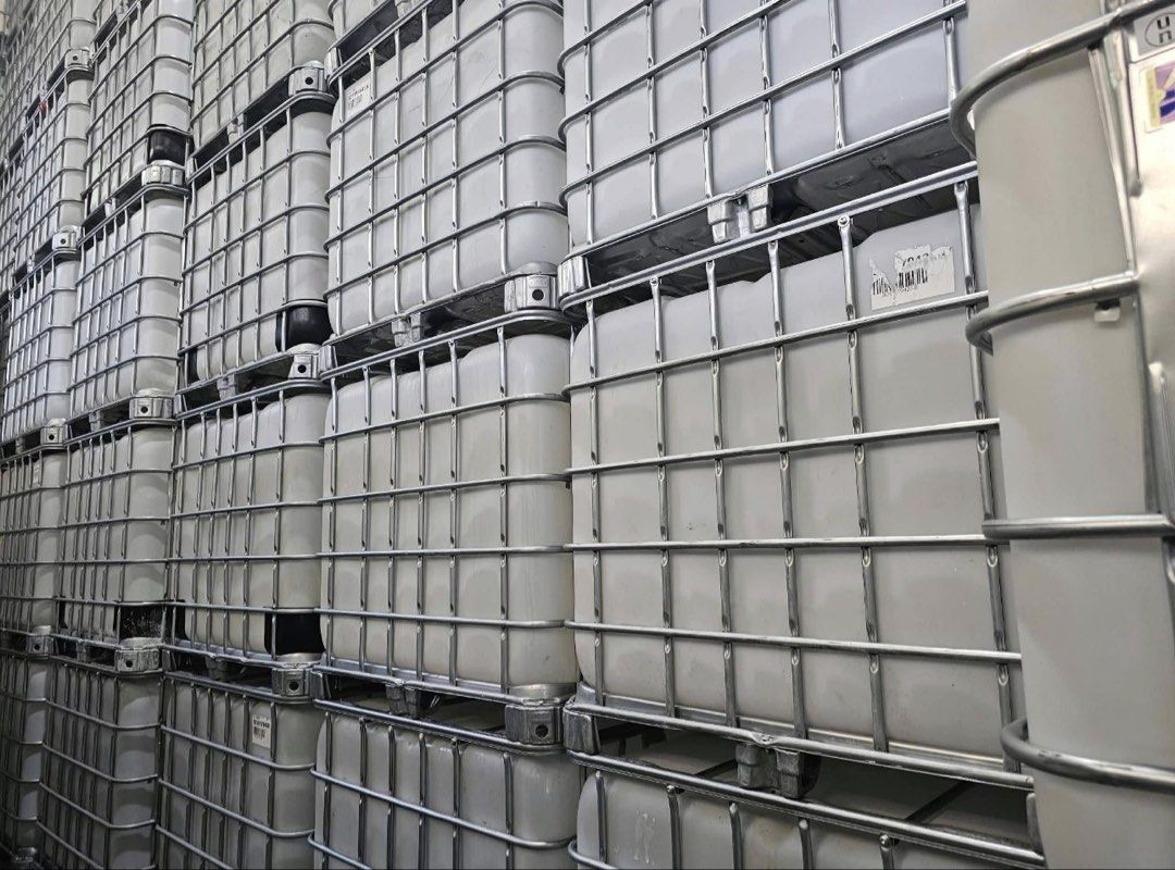 IBC Tank (Category: Industrial Equipment) located in Marilao. Submitted by mermaidswimwear (Listing ID 1468330883, Image 2). Description: 📢 FOR SALE: IBC TANK – 1,000 LITERS 💧 Looking for a water storage solution? We have an IBC Tank with 1,000-liter capacity available! ✅ 1,000 Liters Capacity ✅ Ideal for water storage and other suitable uses 📩 Message me for the price and more details! PM na po sa interested buyers! 😊.