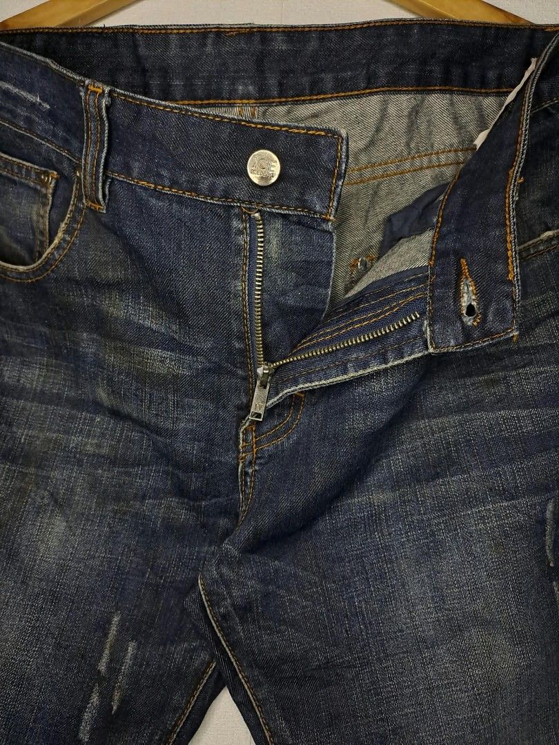 Ice Iceberg Straight Cut Stretchable Jeans (Category: Luxury Apparel) located in Manila. Submitted by yaseen_73 (Listing ID 1468479564, Image 3). Description: Ice Iceberg Whisker Washed Blue Stretchable Denim Jeans Straight Cut Wearing Size : 34 on tag Actual Waist : 34 / 36 Front Rise : 12 Front Thigh : 12 Leg Opening : 8 Actual Length : 43 ✅Needs Wash ✅Nearly New Condition Asking Price : 1.8k or Best Offer Courier : J&T x Lalamove MOP : G C A S