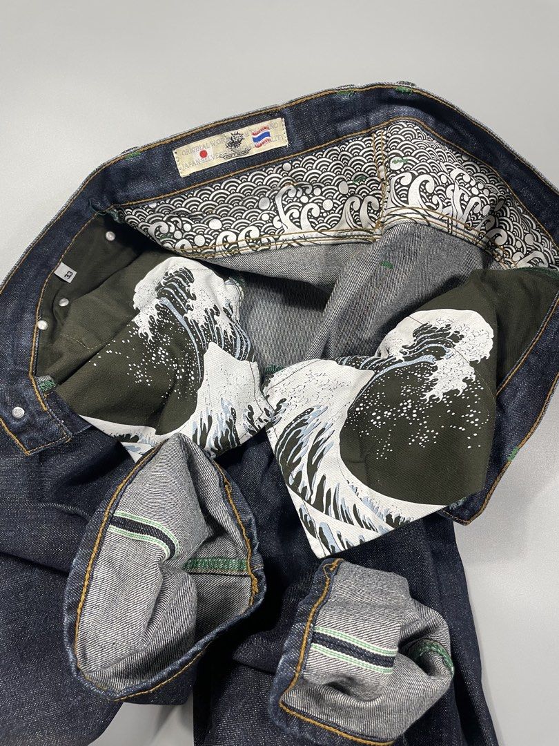 Indigo denim “Drift Denim” Selvedge (Category: Jeans) located in Taguig. Submitted by _curatedfits (Listing ID 1468453265, Image 1). Description: Indigo raw denim “Drift Denim” Selvedge Buttom Fly Size: 33 Waist 33” Length 45” Inseam 32” Hem 8” No flaws - 1,999 DM! .