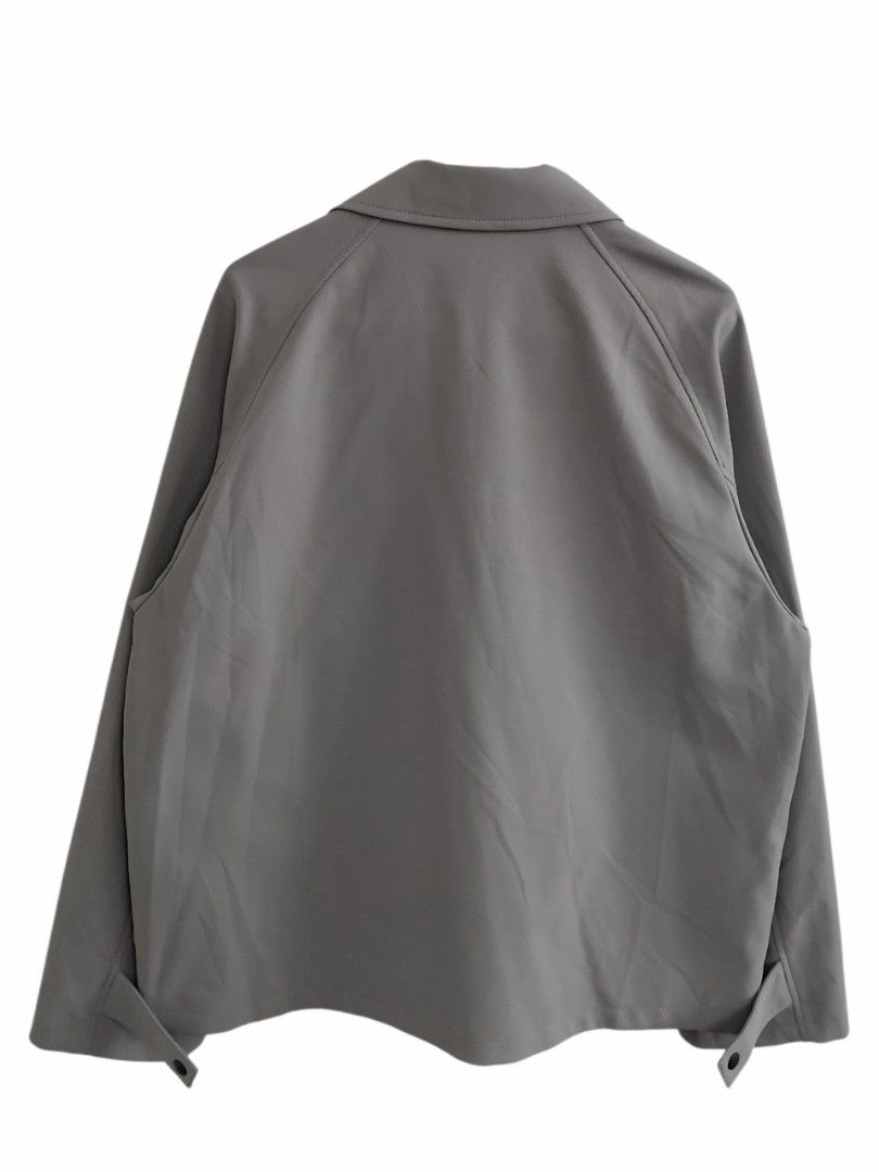 Initial HK Solotex Mesh Lined Oversized Coach Jacket (Category: Coats, Jackets and Outerwear) located in Pasig City. Submitted by hustlexcurate (Listing ID 1468335077, Image 2). Description: Initial HK Solotex Mesh Lined Oversized Coach Jacket Size LARGE Dimensions: 24X28.