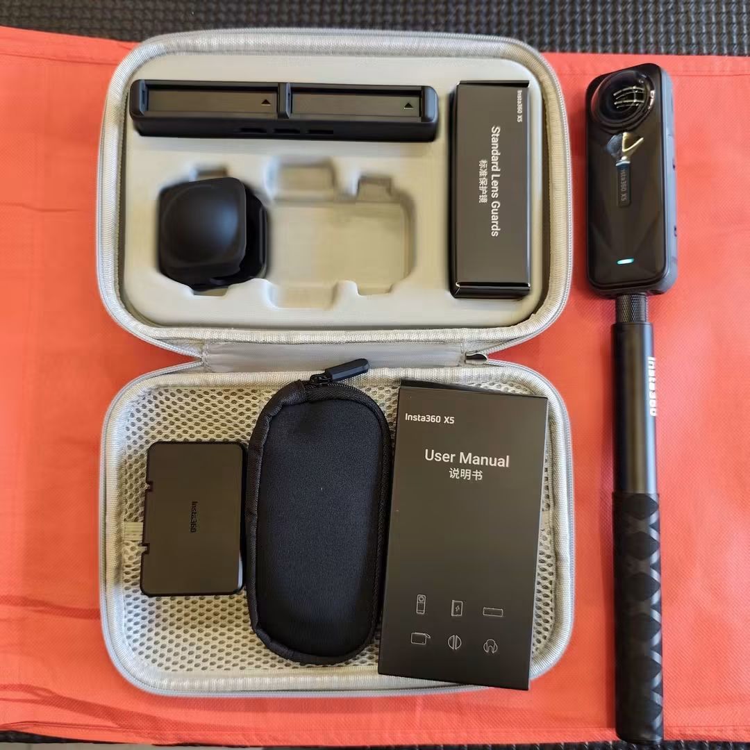 Insta360 X5 (Essentials Bundle) (Category: Cameras) located in Caloocan City. Submitted by kentsalvador31 (Listing ID 1468365168, Image 2). Description: Another unit sold & released! 💥📷 Another happy power couple secured! 🎉 Maraming salamat ma'am & sir sa pagbisita sa branch para kunin ang brand new Insta360 X5 (Essentials Bundle)! Full set with carry case, invisible selfie stick, and accessories—ready na agad sa susunod na rides at travel vlo