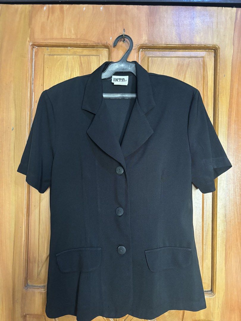 Into Basics Black Short Sleeve Blazer Jacket (Category: Coats, Jackets and Outerwear) located in Manila. Submitted by shopmik4scloset (Listing ID 1468332147, Image 3). Description: Yes, it’s available :) Authentic & No issues LP POSTED! Preloved not thrifted Fits S-M Padded Shoulders No ww 📍: Sampaloc Manila 🚚: Lalamove or J&T 💵: Gcash or Bank Transfer No meet ups, cod or free sf!.