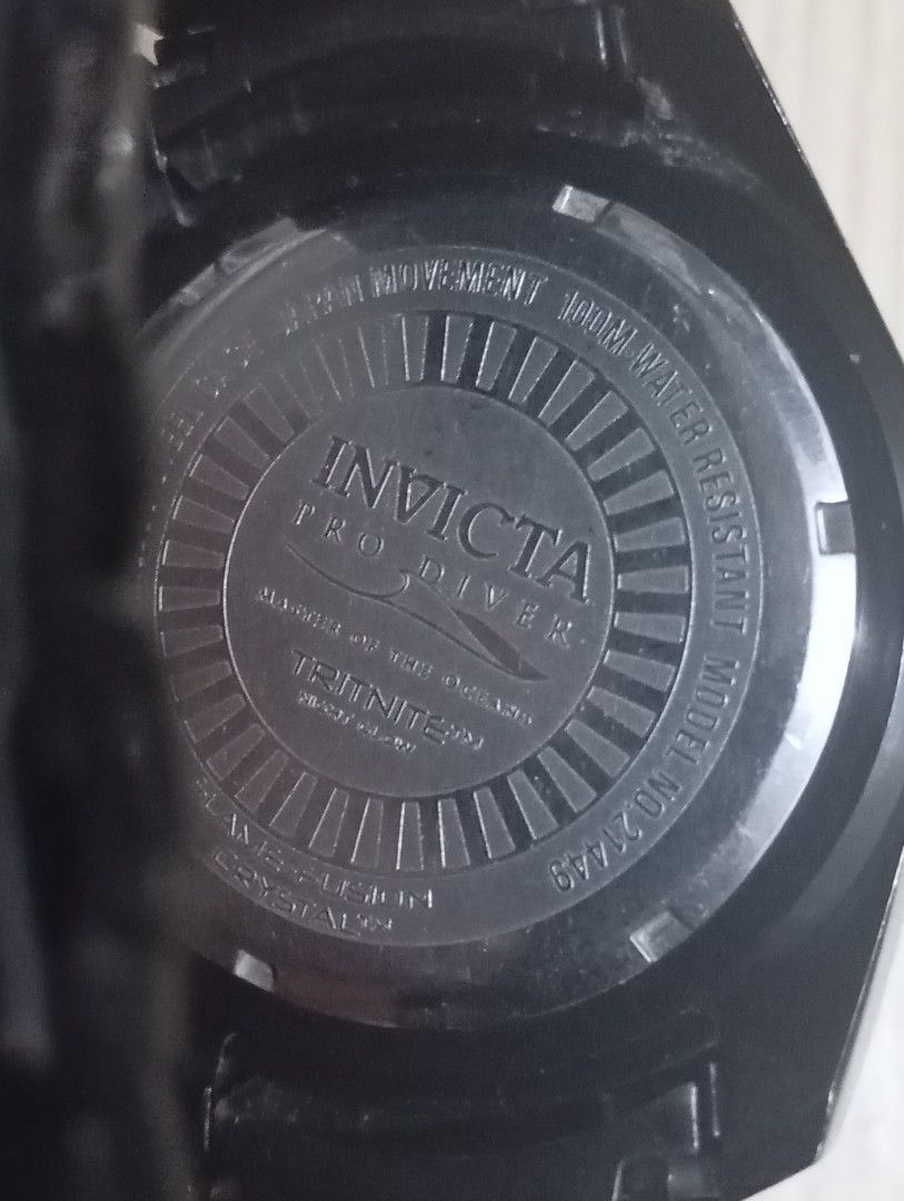 Invicta (Category: Men's Watches) located in Las Pinas. Submitted by quick_deals_great_finds2 (Listing ID 1468428345, Image 3). Description: Original good working condition Quartz with battery 45mm big size fits wrist 7 inches.