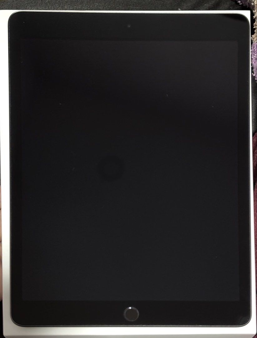 iPad 9th Generation 64GB Wifi Only (Category: iPad) located in San Fernando. Submitted by iangh08 (Listing ID 1468389102, Image 2). Description: ipad 9th Generation 64GB Wifi Only with box and free Goojodoq Pencil.