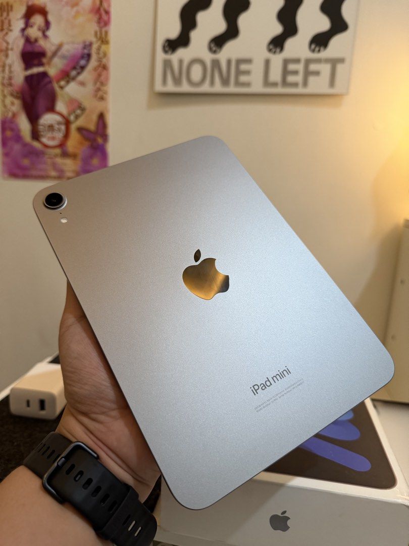 iPad Mini 7th Generation (A17 Pro) (Category: iPad) located in Bulacan. Submitted by eomma12 (Listing ID 1468435509, Image 2). Description: iPad Mini 7th Gen 128 GB Battery health 88% 299cc as of now Some dents and no scratches sa screen Inclusion: Pencil Already installed tempered glass (Smart Devil) Original Box Unused Cord Bag of iPad Original Anker 20w charger brick Case Ps: No to buy and sell Nego unte Rfs: Planning to upgrade big screen. Me