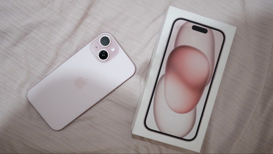 iPhone15 256GB 🩷 (Category: iPhone 15 Series) located in Marilao. Submitted by selenewhslls (Listing ID 1468452535, Image 2). Description: FOR SALE !! iPhone 15 256GB Pink 🌷💖 DETAILS: • 84% Battery health (original battery) • Local variant (ZP/A) • All parts are working properly • All original parts • Tiny dent on the back • Good condition (personal phone) INCLUSIONS: • Original box • Tempered glass RFS: Phone upgrade 📍 Meycauayan/Marilao, Bu