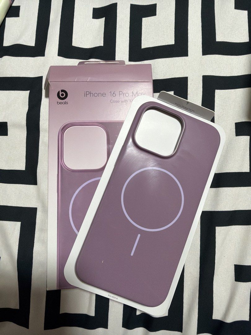 Iphone16 pro max cases (Category: Cases & Sleeves) located in Paranaque City. Submitted by ianaprilstar (Listing ID 1468291853, Image 3). Description: Take all for 1000 only With original case bought from powermac ( beats magsafe) Rfs : upgraded .