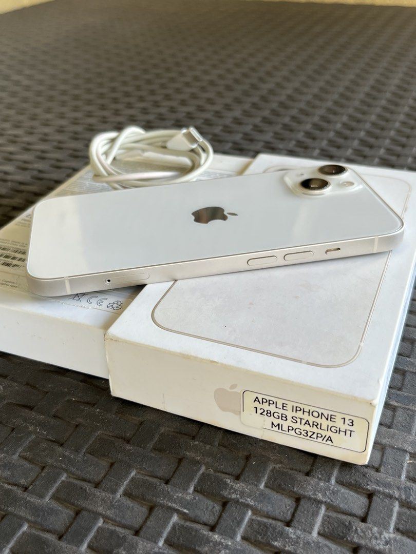iPhone 13 128gb (Category: iPhone 13 Series) located in Manila. Submitted by iswitch (Listing ID 1468374697, Image 2). Description: ₱17,500 For SALE or SWAP to lower ios!!🍎 iPhone 13 128gb STARLIGHT ZP/A variant Factory Unlocked✅ iOS version 27.0.1 Truetone ✅ Face ID✅ 87% battery health🔋 All workings No repair history✅ NTC Approved🇵🇭 Issue: Minimal scratches on screen Inclusion: Unit Case Original Box Original cord Unli check upon meet up No 
