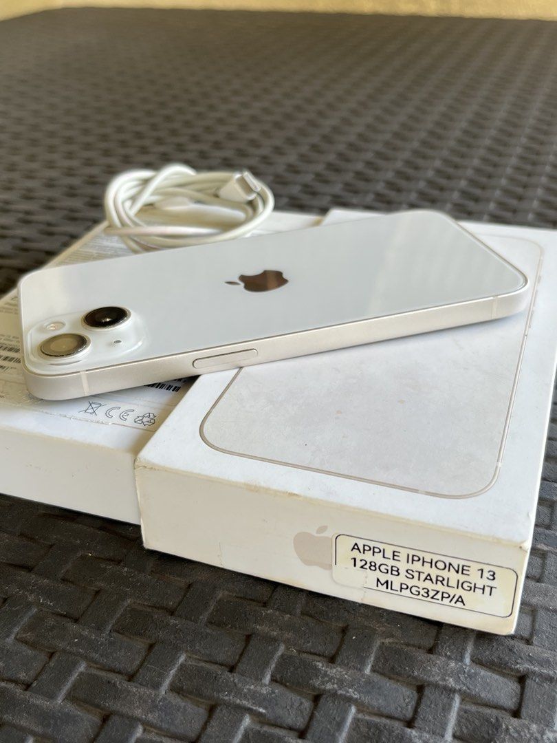 iPhone 13 128gb (Category: iPhone 13 Series) located in Manila. Submitted by iswitch (Listing ID 1468374697, Image 3). Description: ₱17,500 For SALE or SWAP to lower ios!!🍎 iPhone 13 128gb STARLIGHT ZP/A variant Factory Unlocked✅ iOS version 27.0.1 Truetone ✅ Face ID✅ 87% battery health🔋 All workings No repair history✅ NTC Approved🇵🇭 Issue: Minimal scratches on screen Inclusion: Unit Case Original Box Original cord Unli check upon meet up No 