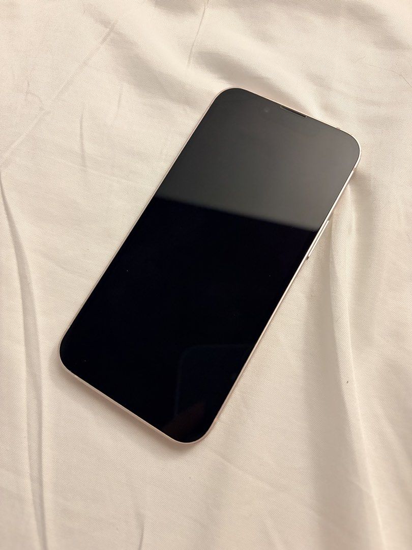 Iphone 13 Mini (Category: iPhone 13 Series) located in Lucena. Submitted by annsexclusive_wardrobe (Listing ID 1468454551, Image 1). Description: Bought in Qatar late 2021 or early 2022 Not damaged internally, no services done, no history of repair, updates only With minor dents and scratches from usage but nothing major to replace any parts of the original - Model: Apple iPhone 13 Mini - Color: Pink - Storage Capacity: 256GB - Condition: Well-ma