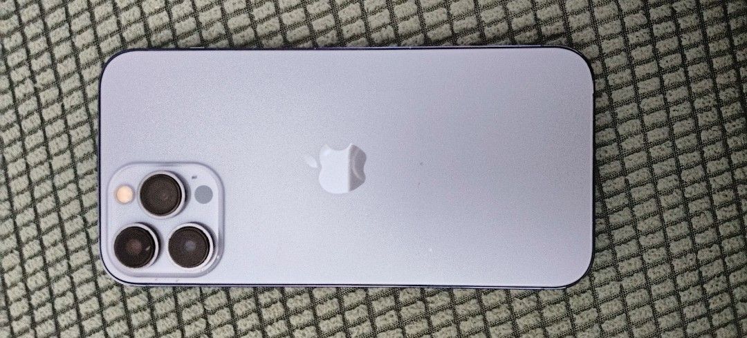 Iphone 13 pro max (Category: iPhone 13 Series) located in Pasig City. Submitted by gamitatibapa18 (Listing ID 1468336445, Image 1). Description: Iphone 13 promax 100% Baterry health Napalitan na ang LCD .