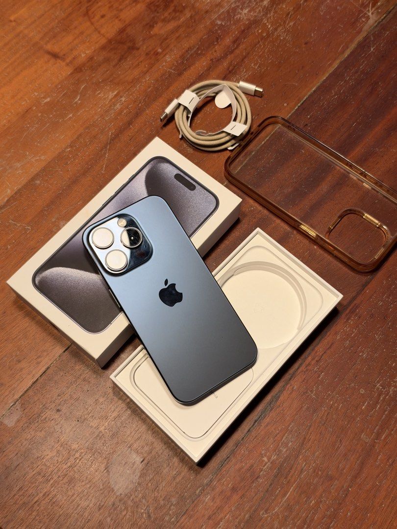 Iphone 15 pro - 256GB (Category: iPhone 15 Series) located in Manila. Submitted by markromualdo18 (Listing ID 1468363584, Image 1). Description: iphone 15 pro - 256GB No issue! Never been repaired Openline Got from Singapore 🇸🇬 Original Box Original Used Cable 87% BH DM me Cavite area or WTC (tom. only).