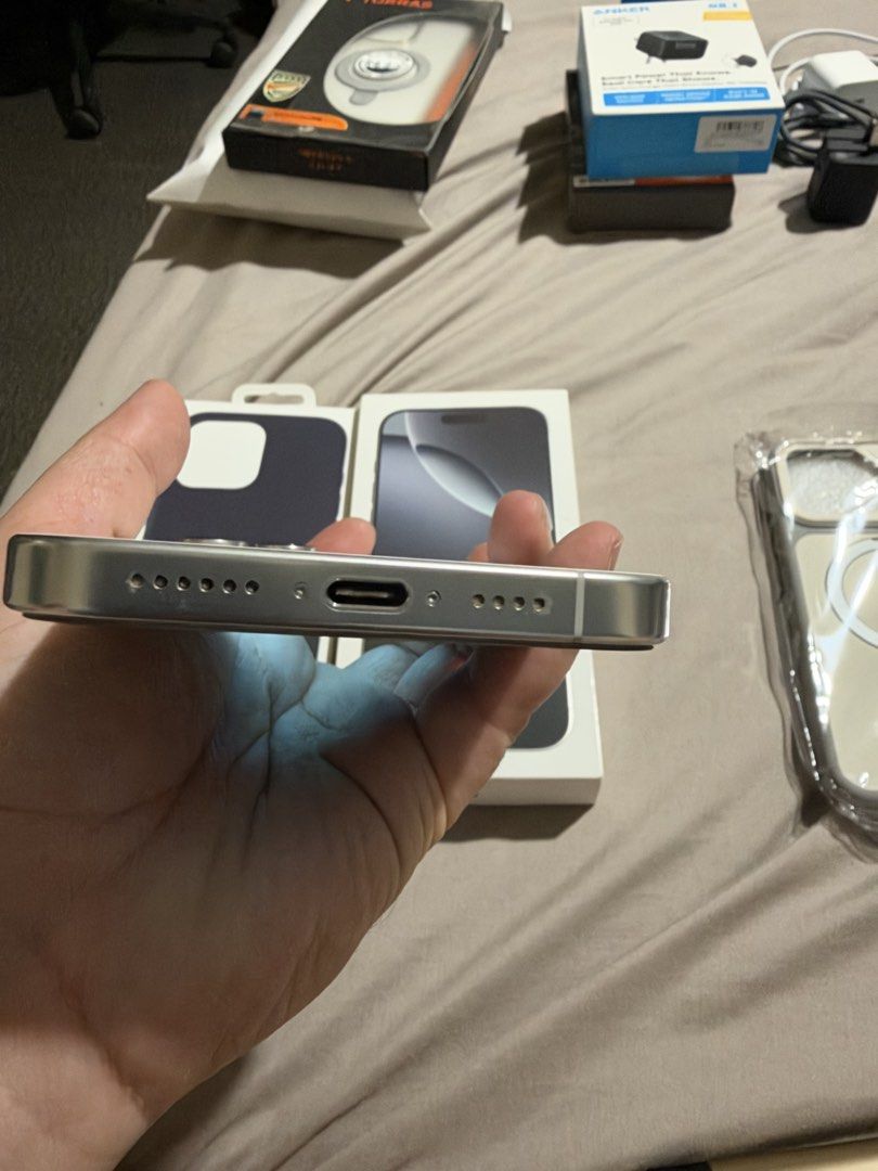 Iphone 16 promax (Category: iPhone 16 Series) located in Manila. Submitted by derrick.derrick1 (Listing ID 1468415279, Image 3). Description: Iphone 16 promax 512gb openline white titanium with two original case 91 bh .