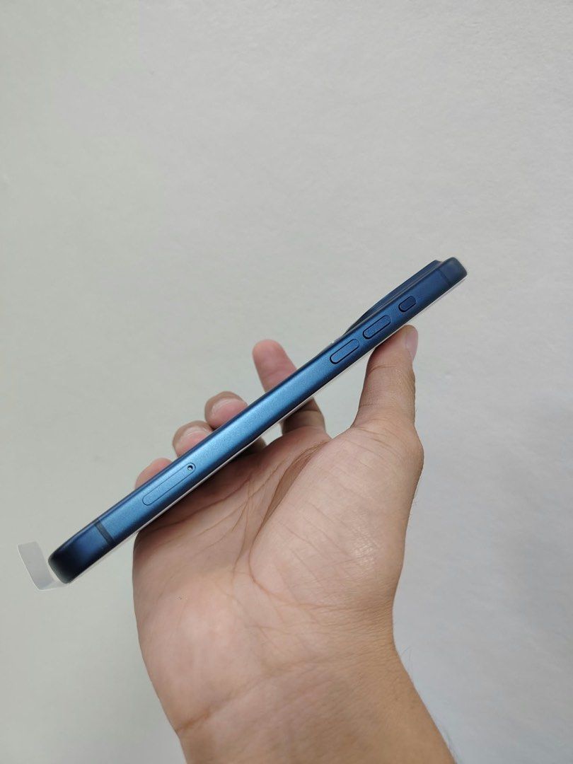 iPhone 17 Pro Max 512GB XA FU (Category: iPhone 17 Series) located in Antipolo. Submitted by lowkeygadget (Listing ID 1468309899, Image 3). Description: AVAILABLE FOR SALE ‼️ iPhone 17 Pro Max 512GB LOCAL VARIANT OPENLINE Warranty till August 2027 🔋 100% 🔌 12 cycle count only PHP 76,990 Slight negotiable ✅ Complete original standard package ✅ Guaranteed no issue ✅ Test and reset all you want Meetups: 📍 Rizal Area, Cubao, MRT/LRT Stations, SM N