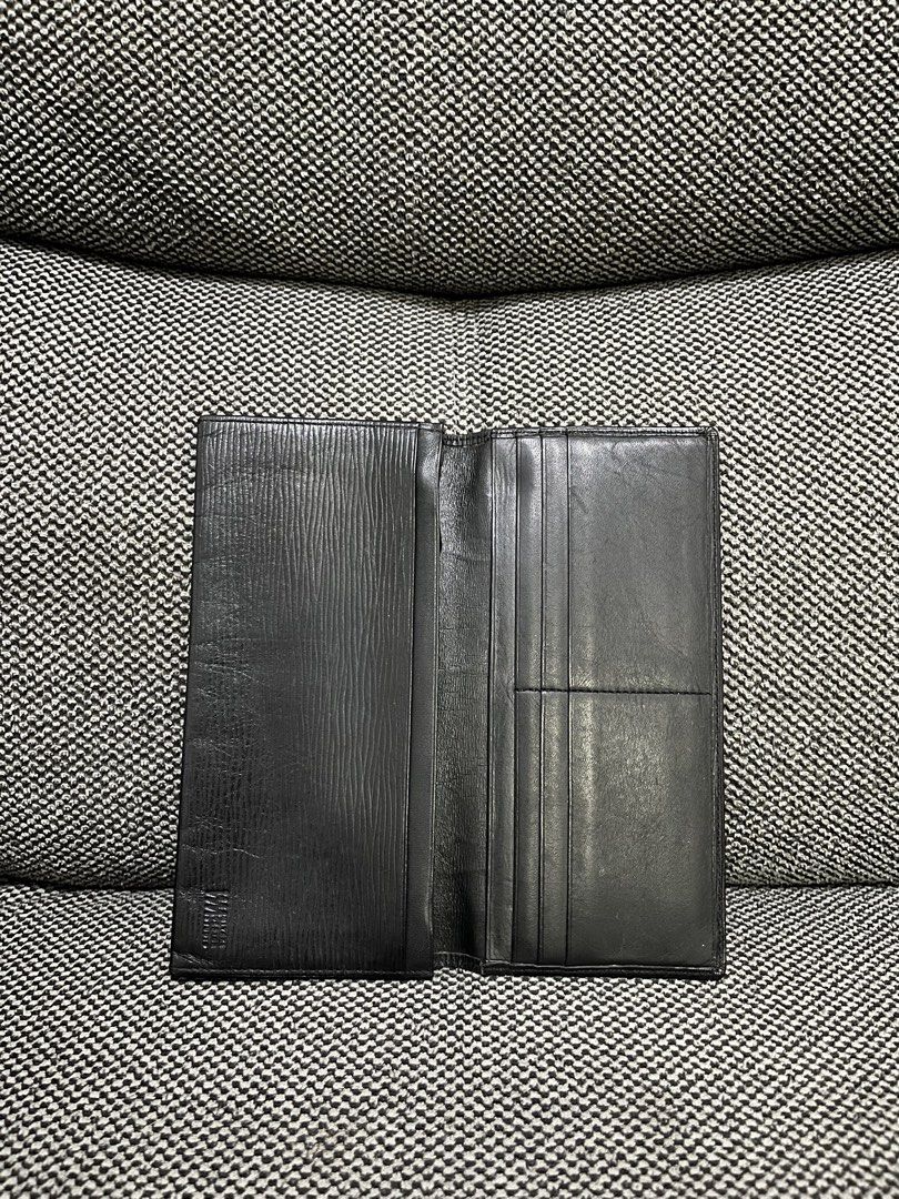 Issey Miyake Long Leather Wallet (Category: Wallets & Card Holders) located in Baguio. Submitted by whatthestore (Listing ID 1468458590, Image 3). Description: .