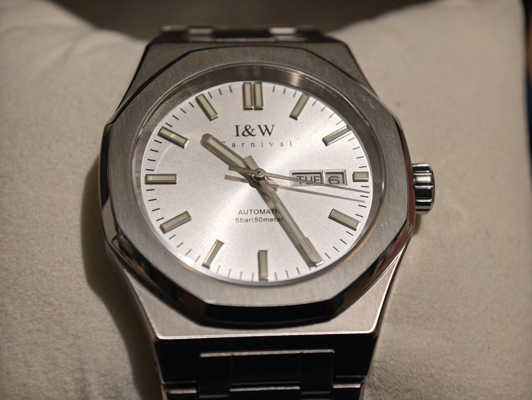 I&W Carnival Automatic Men's Watch (Category: Men's Watches) located in Batangas. Submitted by cvllanda (Listing ID 1468382788, Image 2). Description: • Japanese Miyota 8205 Movement • Luminous hands and hour markers • Day and date complications • Mineral crystal • Exhibition case back • Royal Oak Homage Location: Bataan Or near MRT3 Boni Shipping (Payment first): J&T Express.