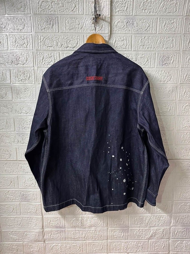 IZZUE -DENIM RAW CHORE JACKET (Category: Coats, Jackets and Outerwear) located in Bacoor. Submitted by arlenelamery (Listing ID 1468421492, Image 3). Description: IZZUE - DENIM RAW CHORE JACKET AUTHENTIC GOOD AS NEW CONDITION NO ISSUE SIZE ACTUAL VIA TAPE MEASURE W23 PIT TO PIT ( large) L28 SLEEVE 23 SHOULDER 19 PRICE 1990 + SF PM MODE OF PAYMENT TRU GCASH LOC CAVITE.
