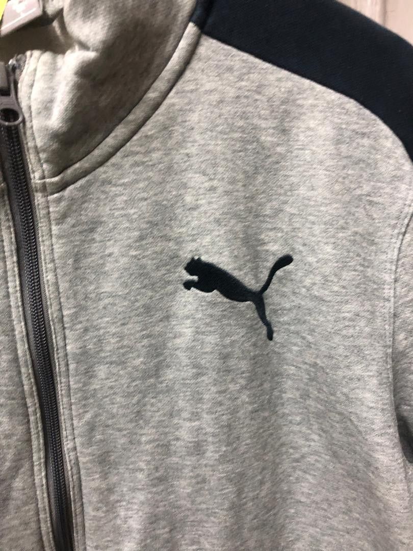 Jacket Puma (Category: Coats, Jackets and Outerwear) located in Kuala Lumpur. Submitted by azizstoresp3. (Listing ID 1468433780, Image 2). Description: Pit : 23 Labuh : 28.5.