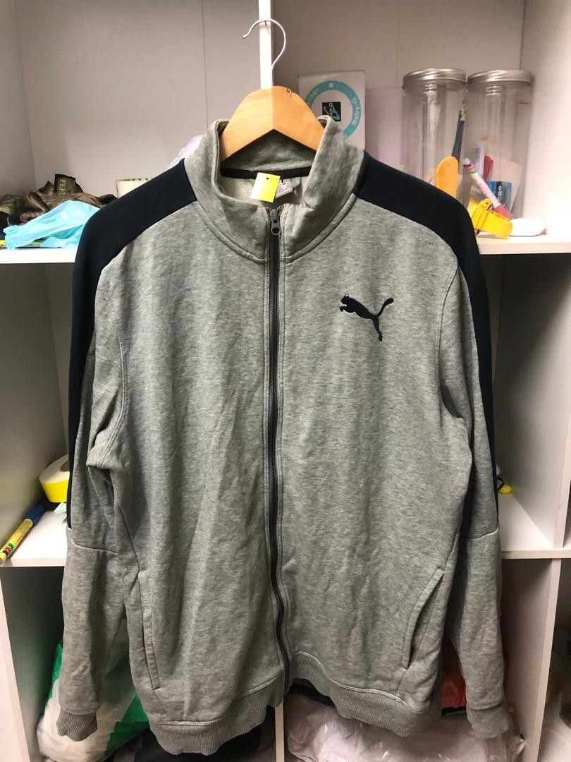 Jacket Puma (Category: Coats, Jackets and Outerwear) located in Kuala Lumpur. Submitted by azizstoresp3. (Listing ID 1468433780, Image 1). Description: Pit : 23 Labuh : 28.5.