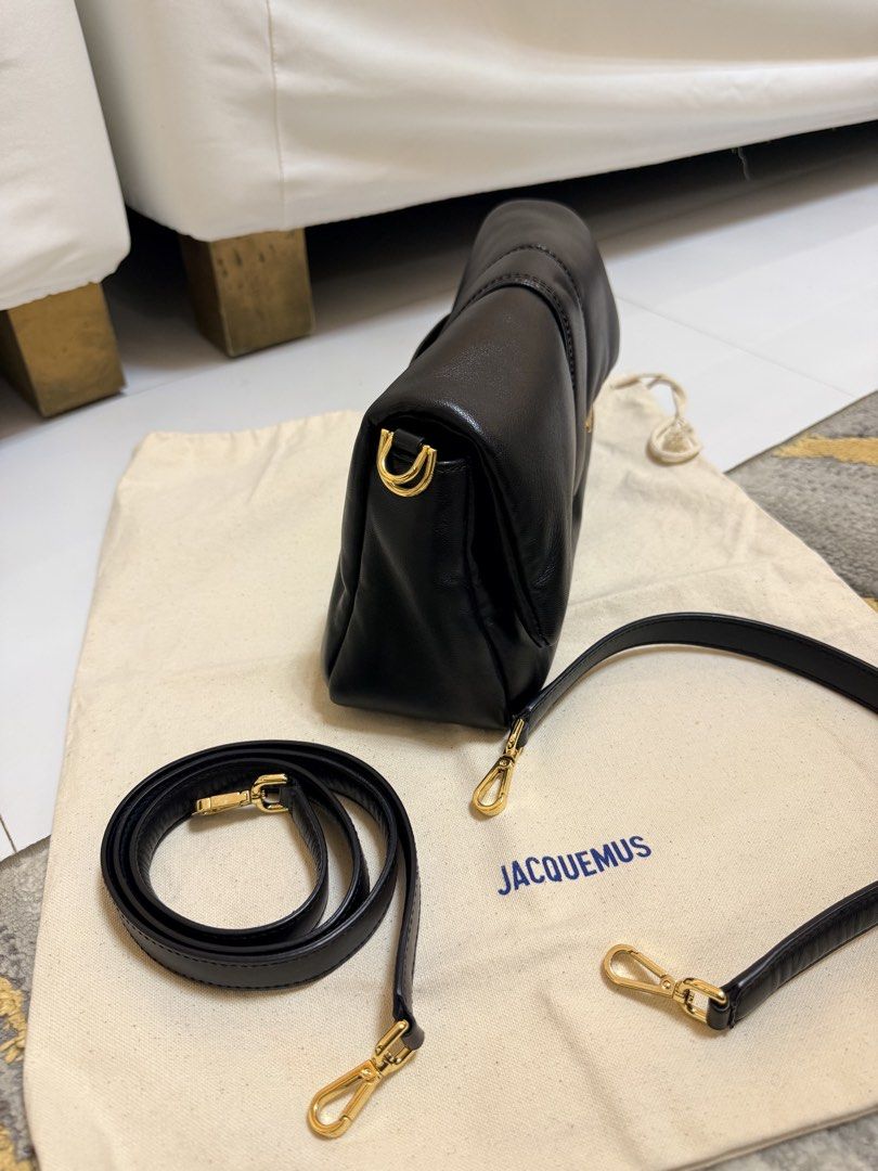 Jacquemus Le Bambimou Leather Shoulder Bag (Category: Luxury Bags & Wallets) located in Quezon City. Submitted by ms.victoriaacuna (Listing ID 1468402072, Image 2). Description: .