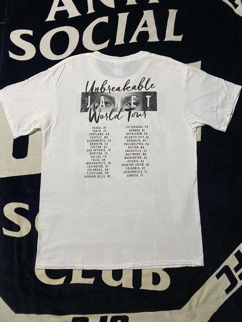 Janet Jackson 2015 tour shirt (Category: Tshirts & Polo Shirts ) located in Las Pinas. Submitted by all_details_posted (Listing ID 1468444209, Image 2). Description: need wash, small lints on lower back.