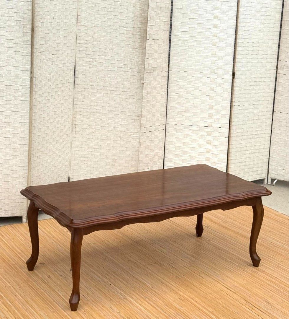 JAPAN SURPLUS ELEGANT DESIGN CENTER TABLE IN GOOD CONDITION (Category: Tables & Sets) located in Bulacan. Submitted by monmon555 (Listing ID 1468440504, Image 1). Description: JAPAN SURPLUS ELEGANT DESIGN CENTER TABLE IN GOOD CONDITION SIZE: 16.5H x 47 x 23W inches.