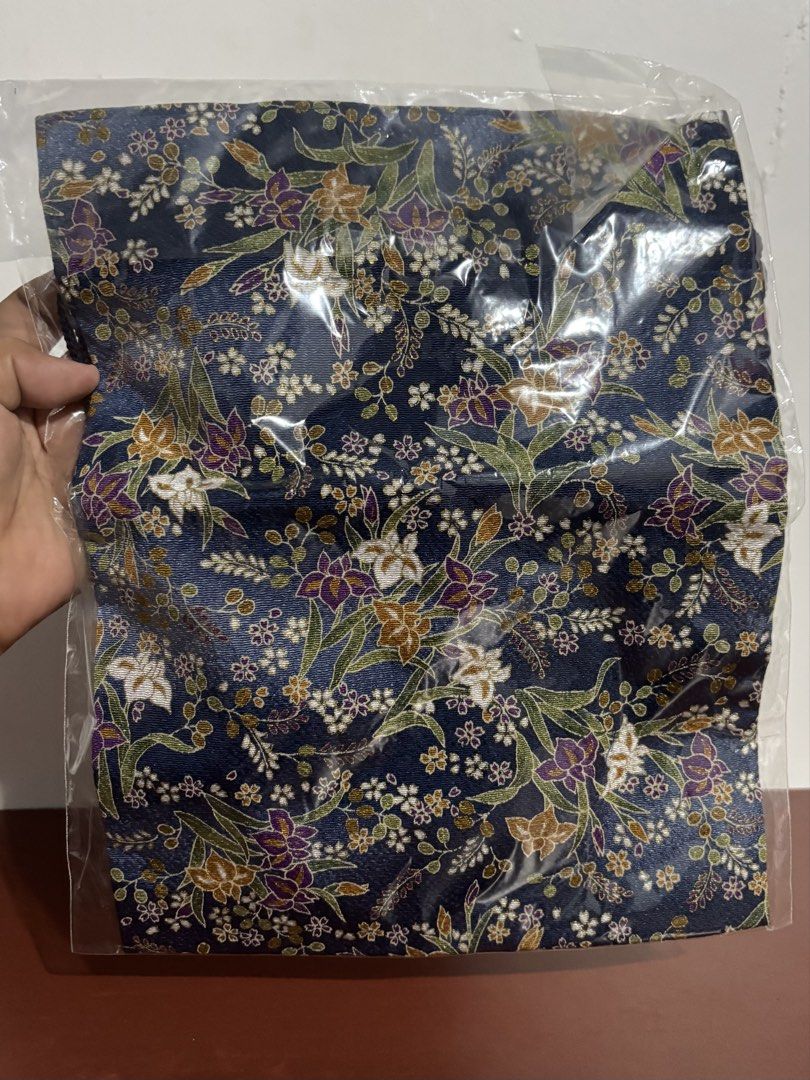 Japanese Fabric Drawstring Pouch (Category: Purses & Pouches) located in Cavite. Submitted by nanangonlineshop (Listing ID 1468393918, Image 2). Description: 📌 Japanese Fabric Drawstring Pouch 🏷️ P100 ✅ Size: 9” x 11” ⚠️ POLICY: ❌ NO COD ✅ AS IS, WHERE IS ✅ FIRST PAY BASIS ✅ MINE NOW, PAY NOW ✅ 3-DAYS HOLD ONLY. UNPAID RESERVATIONS ARE VOIDED. 📍 Location: Cavite 👉 WE SHIP NATIONWIDE (LUZON, VISAYAS & MINDANAO) ✅ MOP: Bank Transfer (BPI) & GCa