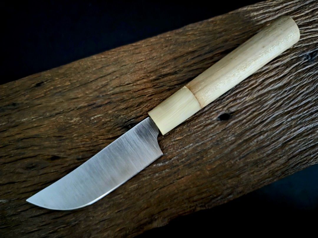 Japanese Fixed Blade (Category: Knives & Chopping Boards) located in Marikina City. Submitted by knifeandtoolphilippines (Listing ID 1468356315, Image 2). Description: Fixed Price No Haggling Steel Type: ZDP-189 Handle Material: Ho Wood with Albino Buffalo Horn Ferrule Made in Japan.