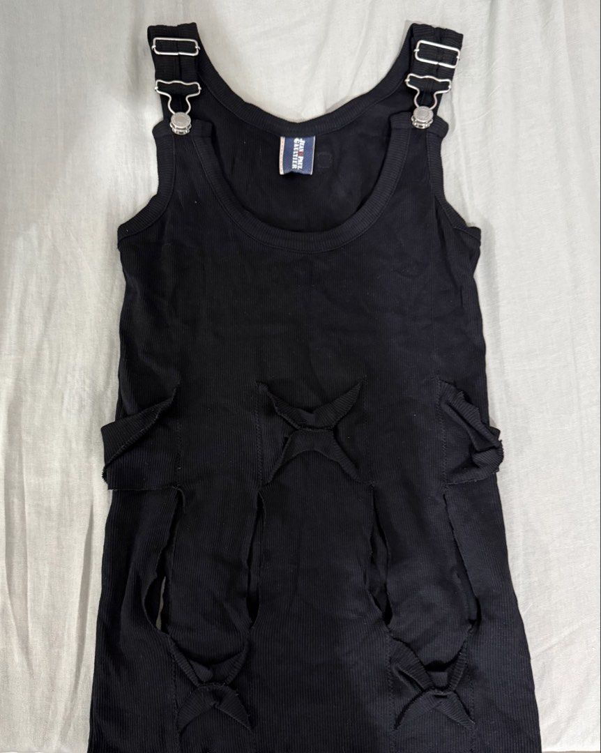 Jean Paul Gaultier Top (Category: Sleeveless) located in Makati City. Submitted by vvandko (Listing ID 1468463656, Image 1). Description: .