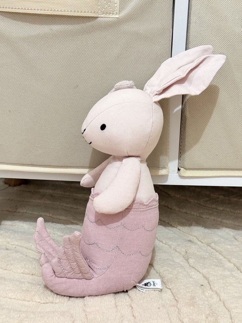 Jellycat merbunny (Category: Plushies & Soft Toys) located in Tagaytay City. Submitted by denalycoco51 (Listing ID 1468410727, Image 3). Description: Please manage expectations before claiming! 💕 • NO REFUND / NO EXCHANGE — all sales are final. • ITEM CONDITION: Good as new, Only used for display. • Authenticity guaranteed, Retired • Please check all photos & descriptions carefully. • Payment within 24 hours unless otherwise agreed. • Reservatio