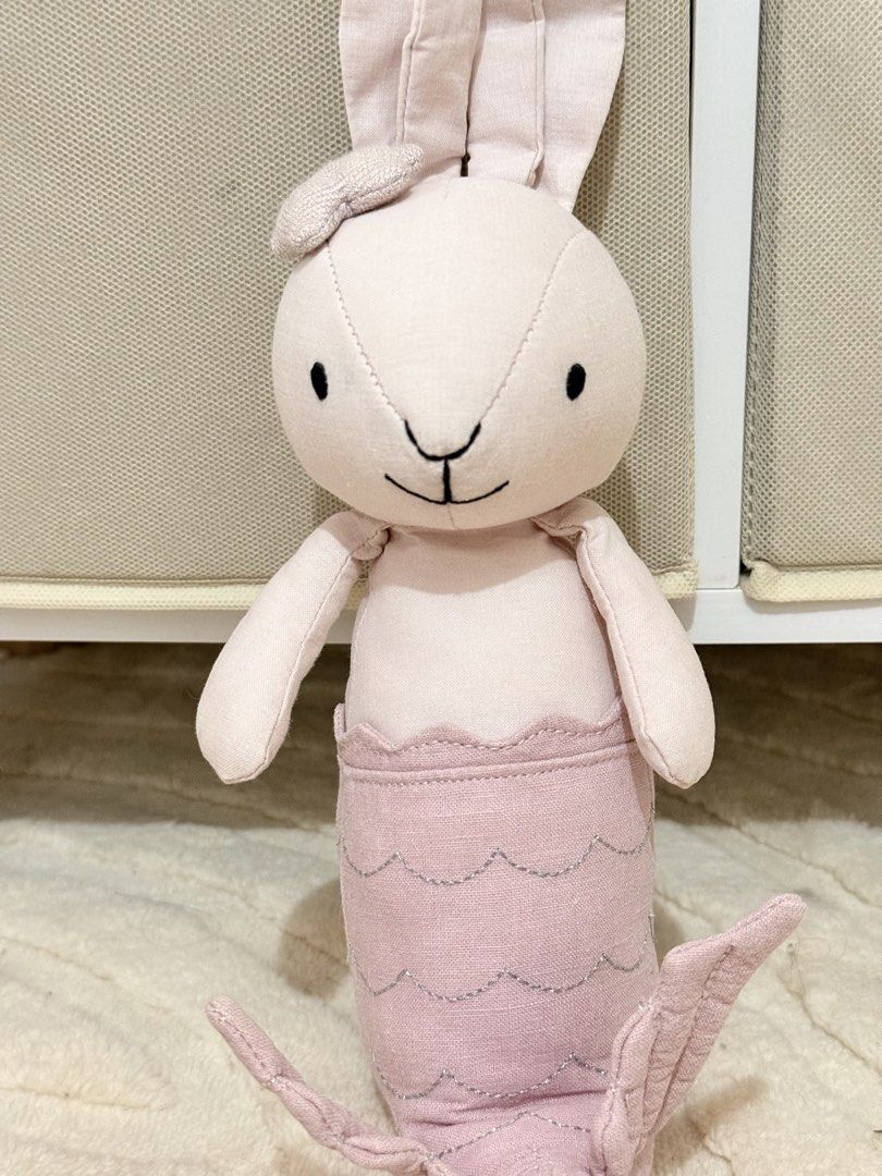 Jellycat merbunny (Category: Plushies & Soft Toys) located in Tagaytay City. Submitted by denalycoco51 (Listing ID 1468410727, Image 2). Description: Please manage expectations before claiming! 💕 • NO REFUND / NO EXCHANGE — all sales are final. • ITEM CONDITION: Good as new, Only used for display. • Authenticity guaranteed, Retired • Please check all photos & descriptions carefully. • Payment within 24 hours unless otherwise agreed. • Reservatio