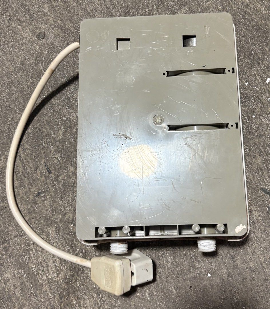 Jett Water Heater (Category: Bathroom & Kitchen Fixtures) located in Marikina City. Submitted by thrifty_trinkets_by_anais (Listing ID 1468323260, Image 2). Description: 🌸 Selling own preloved/brand new items for less - EVERYTHING is negotiable as long as REASONABLE in price 🤗 💧 Working but needs repair 🙏🏻 Please also check my account for more marked down items 🫶 📍Marikina near S&R/Uniqlo 💳 Maribank/Maya/Gcash 🏍️ Grab/Lalamove/J&T (by sc