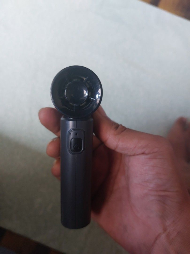 JisuLife Handheld portable fan (Category: Fans) located in Manila. Submitted by newtiger_cf1e40 (Listing ID 1468329026, Image 3). Description: LONG LASTING BATTERY LIFE,QUALITY AS IT IS..