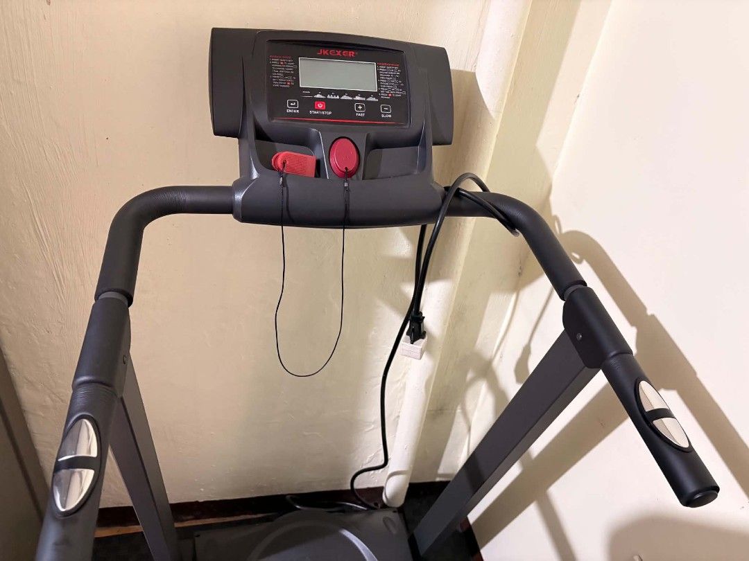 JK Exer 465 Foldable Treadmill Fitness Machine (Category: Cardio & Fitness Machines) located in Manila. Submitted by cyrenzjanu90396 (Listing ID 1468308344, Image 3). Description: - Model: JK Exer 465 treadmill - Space-saving fold-up design for easy home storage - Digital display console to track your workouts - Emergency stop key with a red safety cord included - Built-in handle controls for easy adjustments - Sturdy black frame with user-friend