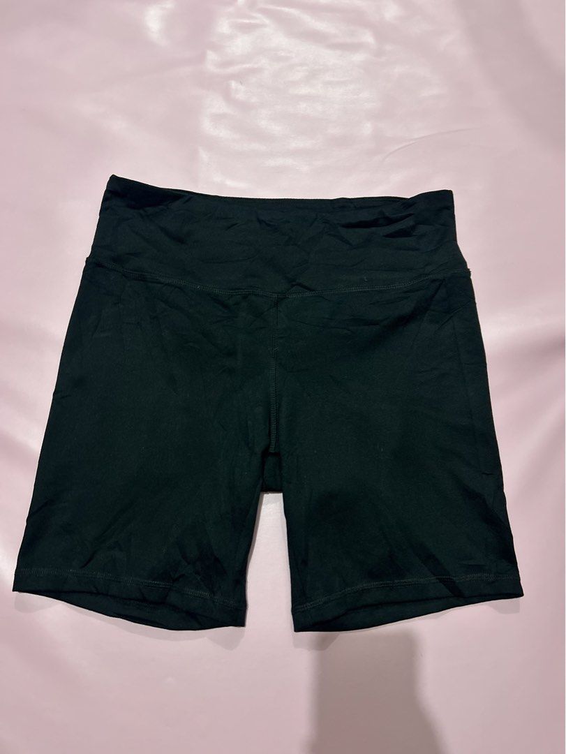 Jockey Cycling Short (Category: Activewear) located in Manila. Submitted by chen_clybelles (Listing ID 1468445475, Image 1). Description: .
