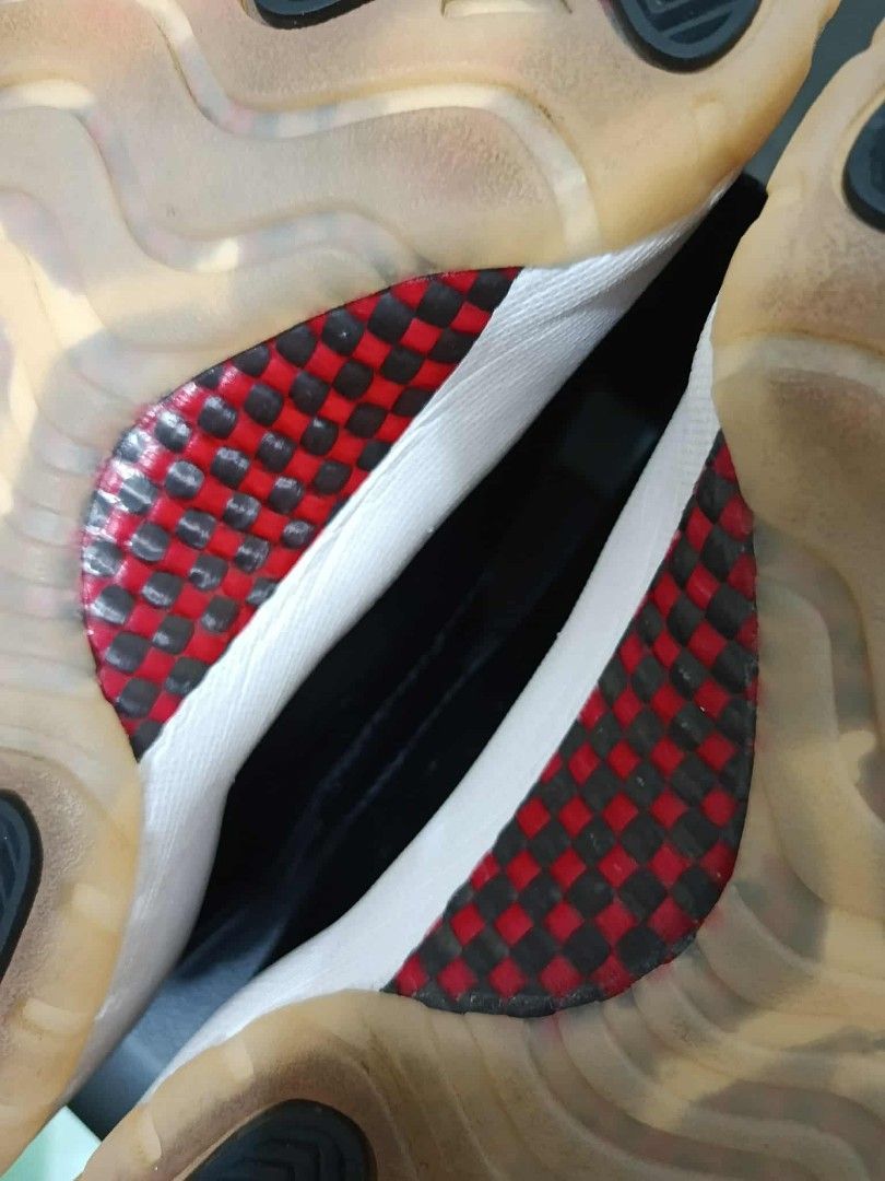 Jordan 11 Retro Low (Category: Sneakers) located in Silang. Submitted by mystictree_d4f674 (Listing ID 1468306723, Image 3). Description: selling Jordan 11 Retro Low in good condition - malinis, except sa ... issue : yellowing soles (common issue of Jordan 11 na may icy soles RFS : unloading selling for P4,000 plus SF - I can do half way meet-up for sure buyer basta kaya ko puntahan para hindi ka na gumastos sa SF item location is in Pasig - meet
