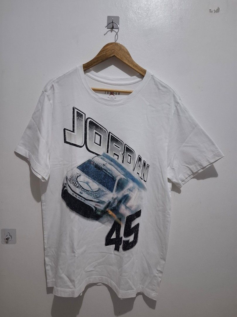 Jordan 45 xxl fit xl (Category: Tshirts & Polo Shirts ) located in Tarlac. Submitted by christopher.24 (Listing ID 1468314927, Image 1). Description: good condition legit.