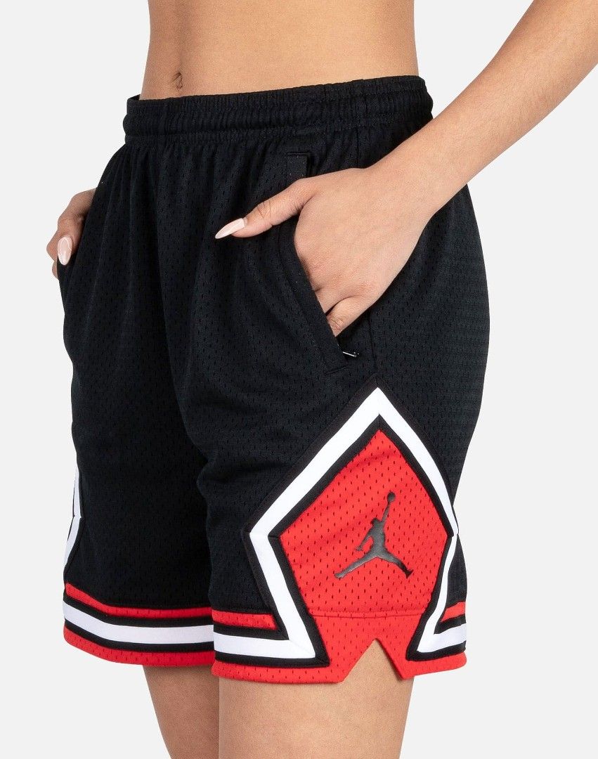 Jordan Diamond Mesh Tri Color Short Original (Category: Shorts) located in Taytay. Submitted by elegant.revival (Listing ID 1468408010, Image 2). Description: Like new condition No Issue Dimes 30w x 15L XS on tag Condition 9.8/10 Color Rate 9.8/10 Shipping Nationwide ‼️.