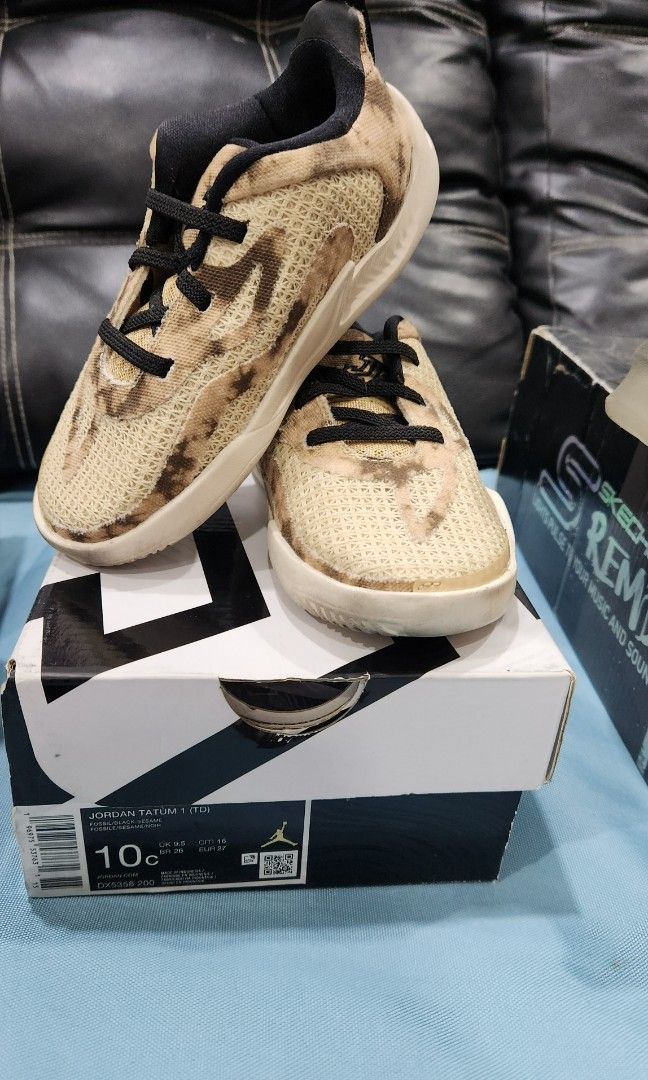 Jordan for Toddler (Category: Babies & Kids Fashion) located in Manila. Submitted by cwknds (Listing ID 1468437586, Image 1). Description: Jordan for Toddler size 10c (16cm) used 3x only.