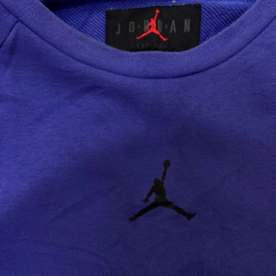JORDAN MID LOGO PURPLE SWEATSHIRT (Category: Hoodies) located in Manila. Submitted by ivan_carbungco (Listing ID 1468454917, Image 3). Description: JORDAN MID LOGO PURPLE SWEAT SHIRT 20 by 25.5 GOOD CONDITION NEED WASH COMPLETE TAGS ₱1k CLAIM.