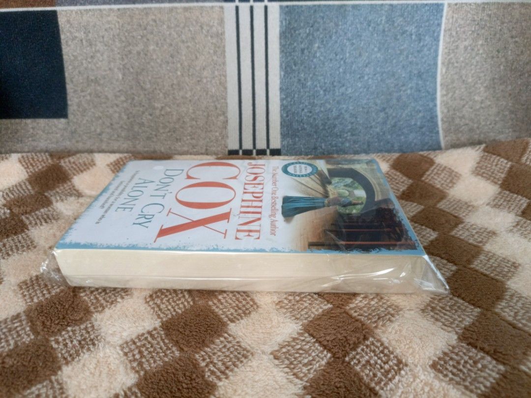 Josephine Cox (Category: Storybooks) located in Bambang. Submitted by axela21 (Listing ID 1468392597, Image 3). Description: Don't Cry Alone Three Letters.