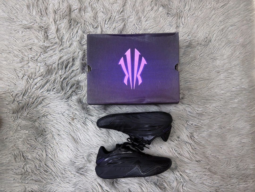 Kai 3 ‘[Triple Black]’ (Category: Sneakers) located in Antipolo. Submitted by michaelang65198 (Listing ID 1468302228, Image 1). Description: STEAL | FOR SALE or TRADE (+1k trading value) 🔥 ₱5,000 only! 🔥 Kai 3 ‘[Triple Black]’ 👟 Size: 11US Mens ✨ Condition: used 9+/10 condition 📦 Inclusions: Complete with original Box 💰 Price: ₱5,000 only! 📍 Location: Antipolo City 🚚 Shipping: J&T / Lalamove / Grab (Buyer’s Expense) 💵 Payment: GCash / Ban