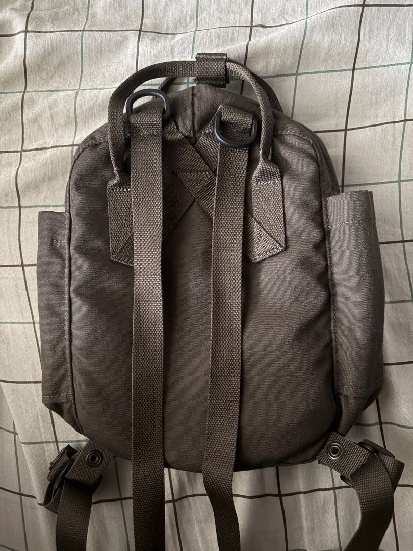 Kanken Limited Edition Dark Olive Backpack (Category: Backpacks) located in Pasay City. Submitted by nousejo (Listing ID 1468309615, Image 2). Description: RFS: NEED FUNDS - Color: Dark greenish brown - Features: adjustable shoulder straps - Extra: Removable interior foam pad - Branding: Classic embroidered Arctic fox circular logo.