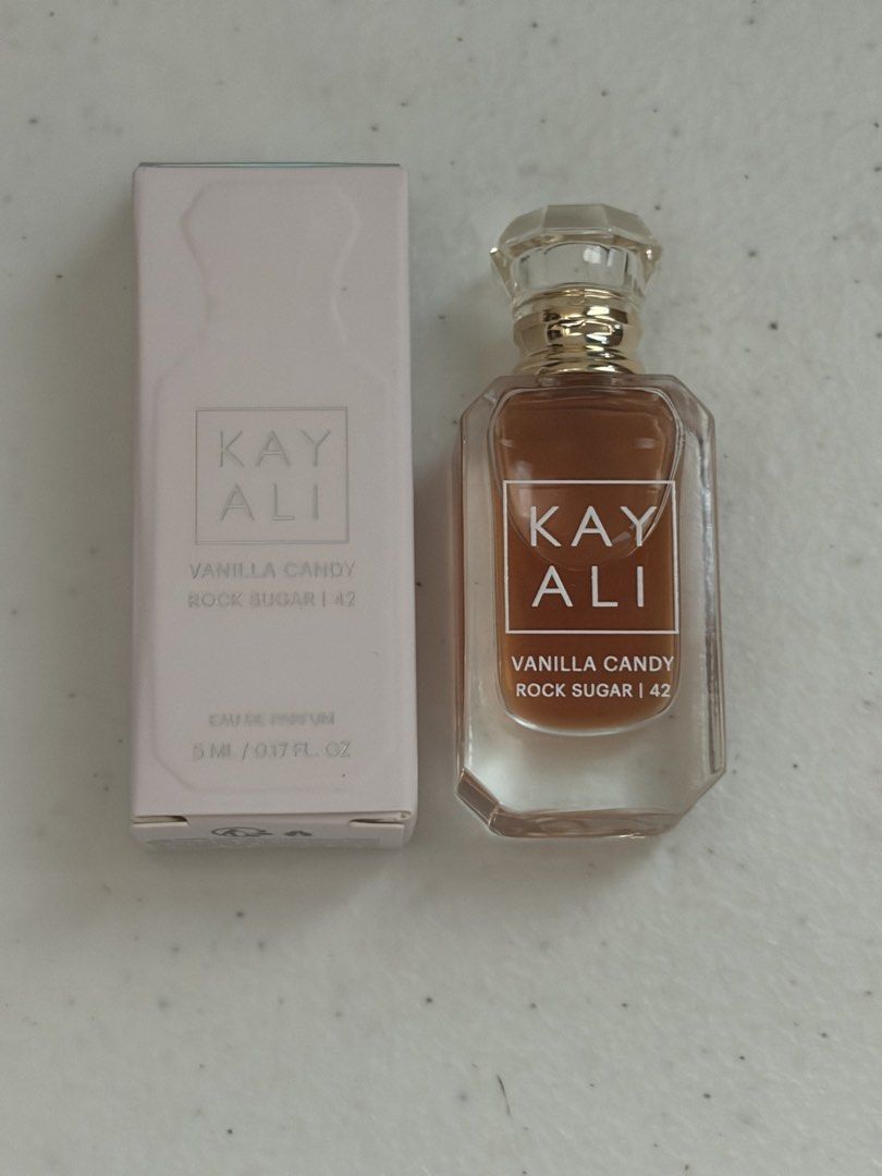 KAYALI VANILLA CANDY TOCK SUGAR 42 (Category: Fragrance & Deodorants) located in San Juan City. Submitted by cashfrancefashioncosmetics_ph (Listing ID 1468284945, Image 2). Description: KAYALI VANILLA CANDY TOCK SUGAR 42 5ml 2 Original Mini.