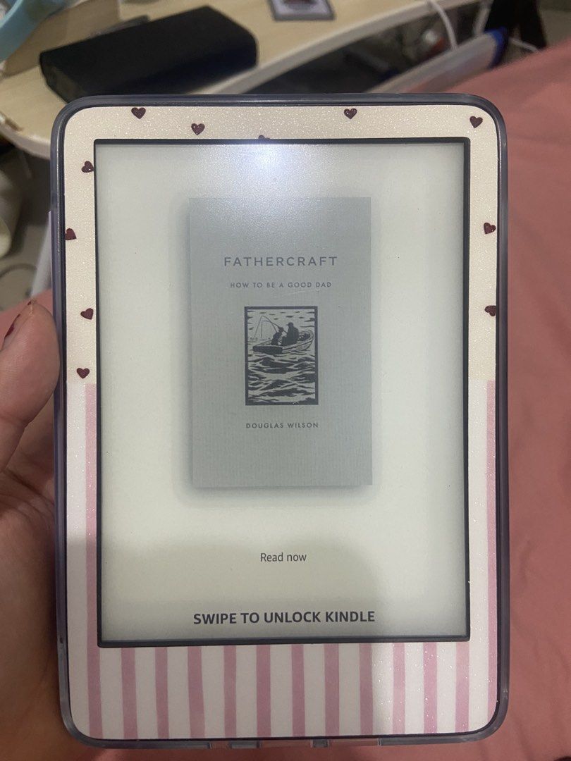 Kindle basic 11th gen (4k only firm!!!) (Category: E-Readers) located in Binangonan. Submitted by maddierivera021 (Listing ID 1468383250, Image 3). Description: Kindle basic 11th gen Black color with ads With scratches sa screen (not for maselan) Inclusions: Unit Case Strap Last price: 4k won’t reply to lowball offer ty Rfs: will upgrade Mop: UB, Gotyme Binangonan Rizal loc .